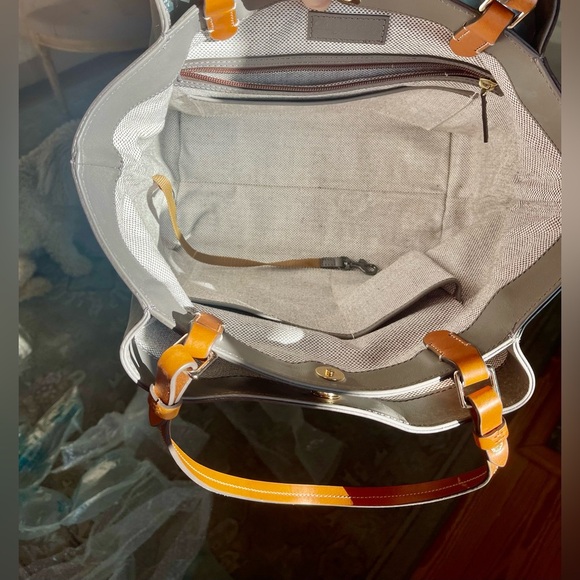 Dooney & Bourke large Flynn tote color elephant buttery smooth leather Clean - Picture 10 of 16